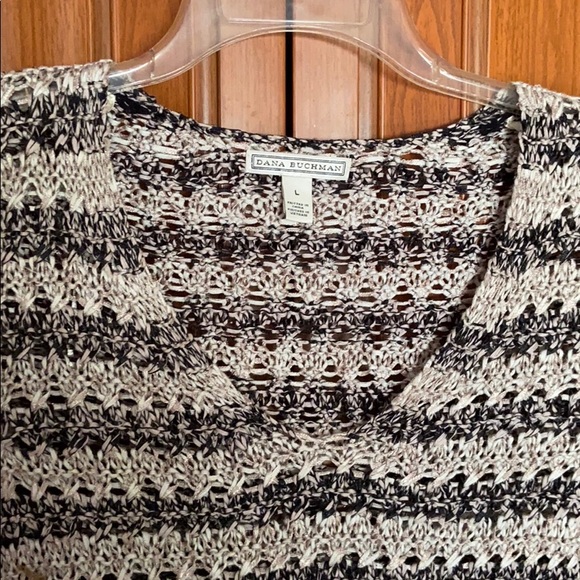 Dana Buchman Crochet Sweater, 3/4 Sleeves, Size L - Picture 2 of 6